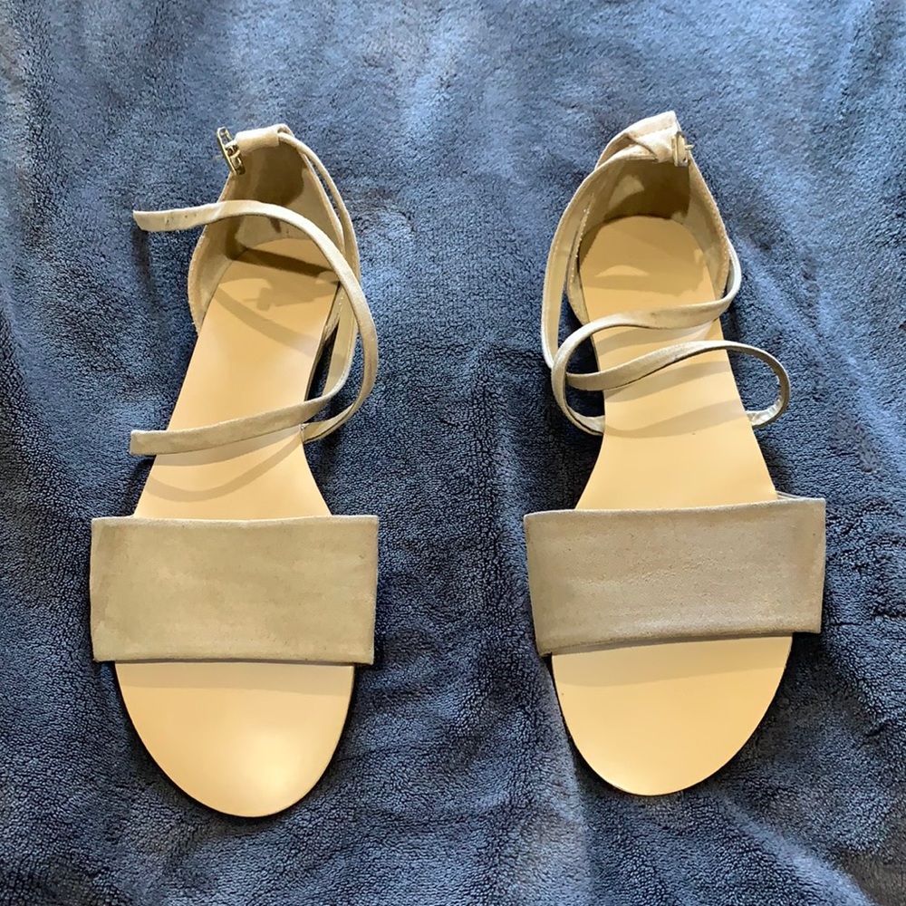 Forever 21, tan flats